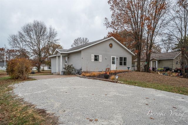 15149 David Avenue, Grand Haven, MI 49417