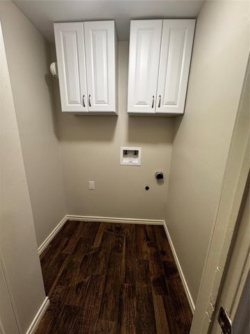 5535 Enchanted Timbers Drive, Humble, TX 77346