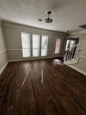 5535 Enchanted Timbers Drive, Humble, TX 77346