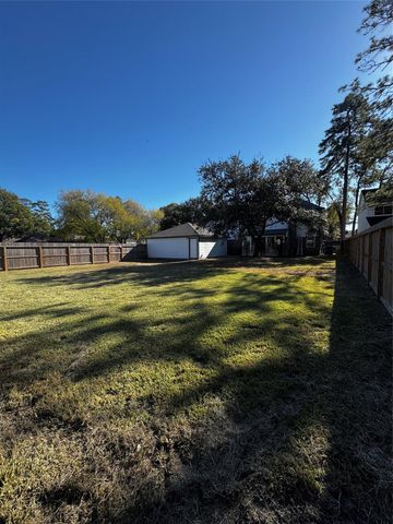 5535 Enchanted Timbers Drive, Humble, TX 77346
