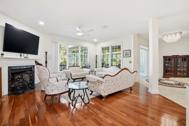 3334 Merion Place, Mount Pleasant, SC 29466