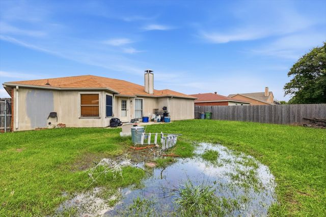 6406 Nicole Way, Arlington, TX 76002