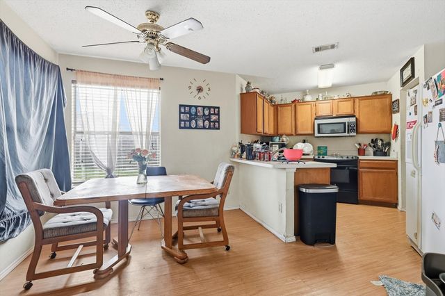 6406 Nicole Way, Arlington, TX 76002