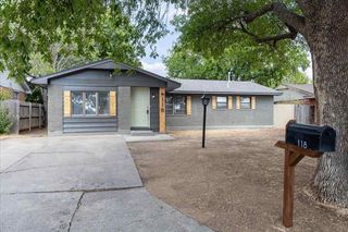 118 NE Angus St, Lawton, OK 73507