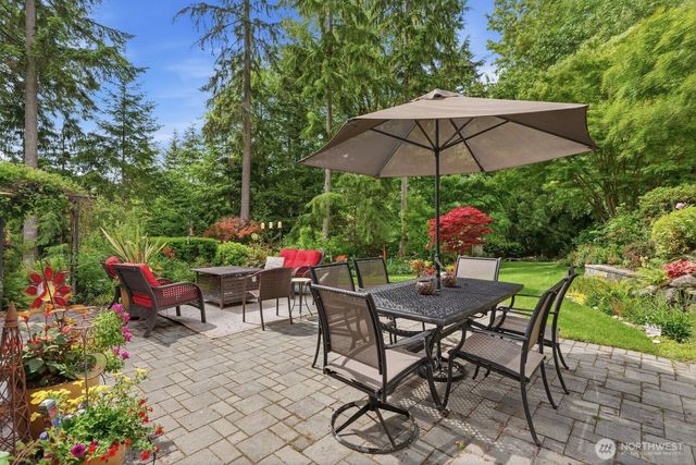 22632 NE 143rd Court, Woodinville, WA 98077