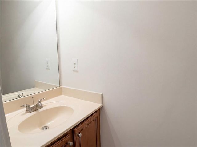 225 Lily Cove Drive, Loganville, GA 30052