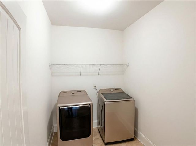 225 Lily Cove Drive, Loganville, GA 30052