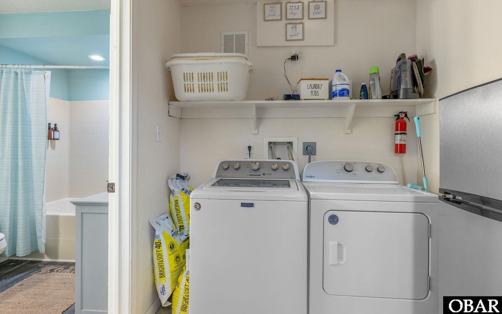 Image 34 of property listing at 1653 Midland Road Lot 2, Corolla, NC 27927