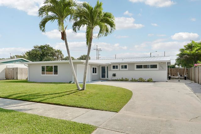 636 Eastwind Drive, North Palm Beach, FL 33408