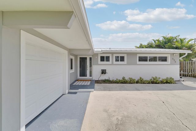 636 Eastwind Drive, North Palm Beach, FL 33408