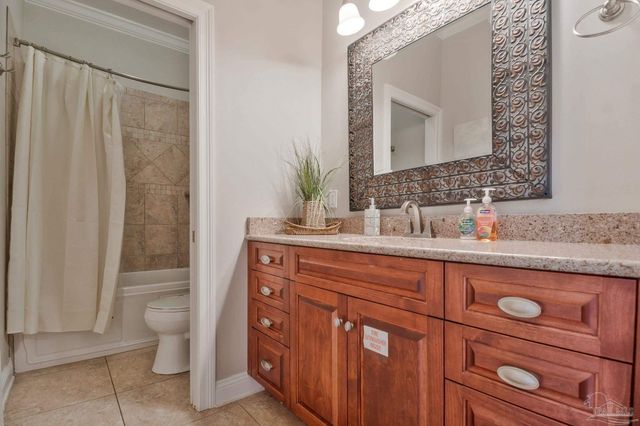 1724 Calle Bonita, Pensacola Beach, FL 32561