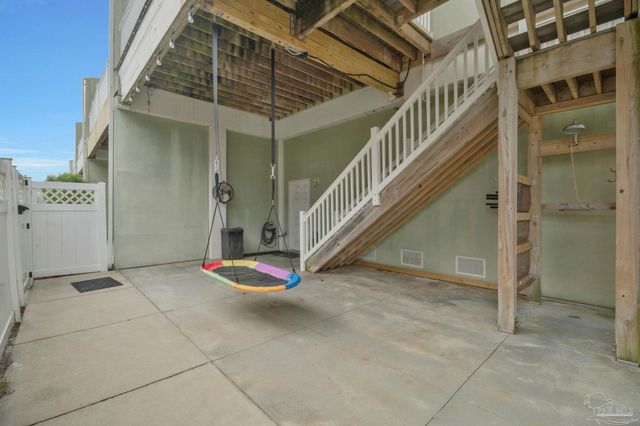 1724 Calle Bonita, Pensacola Beach, FL 32561