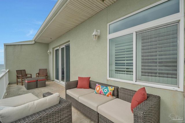 1724 Calle Bonita, Pensacola Beach, FL 32561