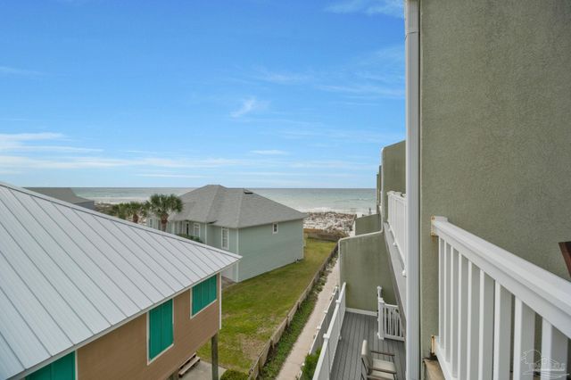 1724 Calle Bonita, Pensacola Beach, FL 32561