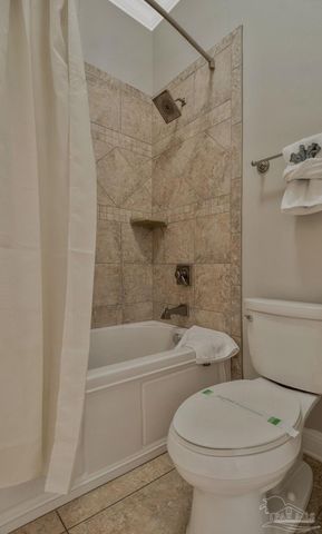 1724 Calle Bonita, Pensacola Beach, FL 32561