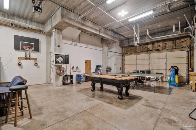 1724 Calle Bonita, Pensacola Beach, FL 32561