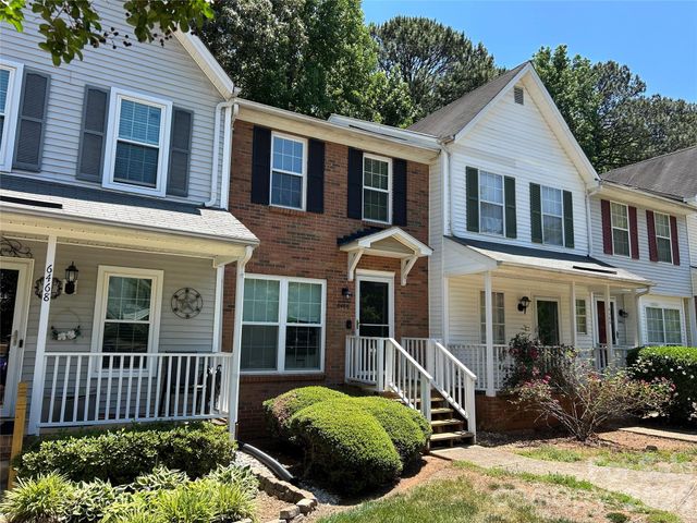 6466 Windsor Gate Lane, Charlotte, NC 28215