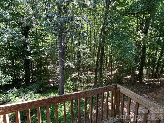 6466 Windsor Gate Lane, Charlotte, NC 28215