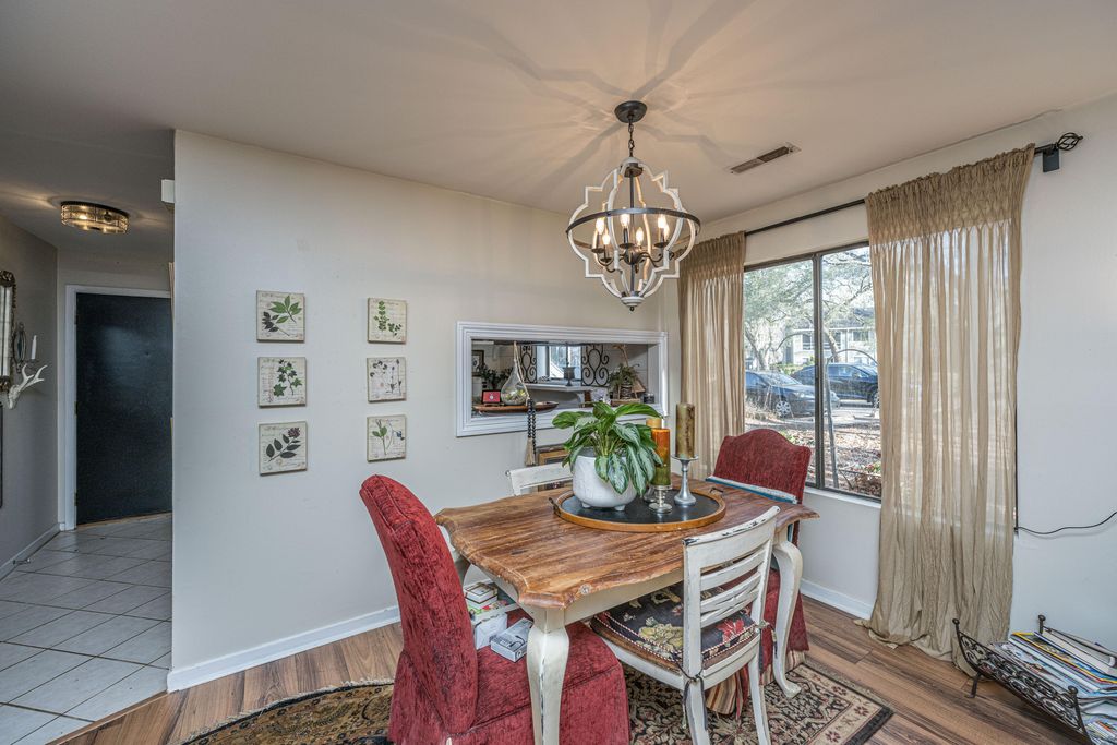 Image 16 of property listing at 2770 Jobee Drive Drive 1, Charleston, SC 29414