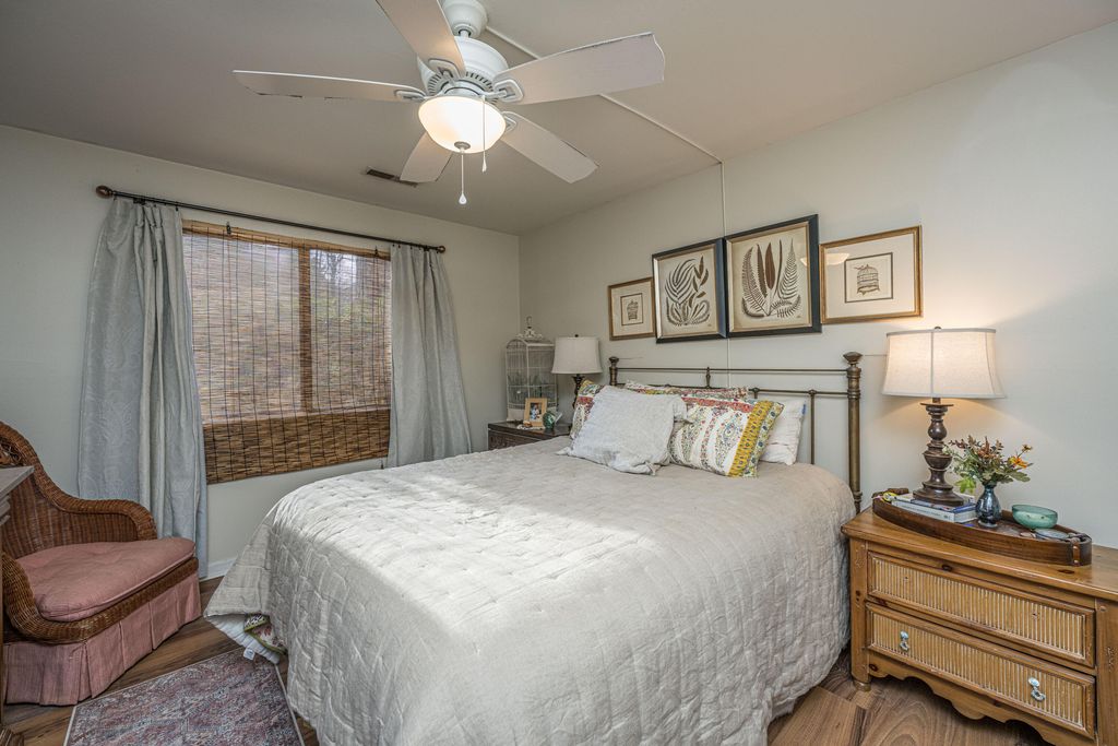 Image 17 of property listing at 2770 Jobee Drive Drive 1, Charleston, SC 29414