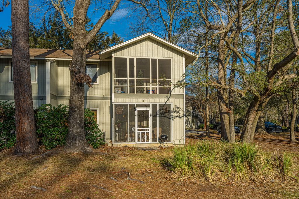 Image 2 of property listing at 2770 Jobee Drive Drive 1, Charleston, SC 29414