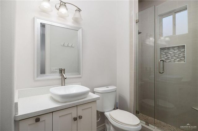 2306 W Holland Avenue, Edinburg, TX 78539