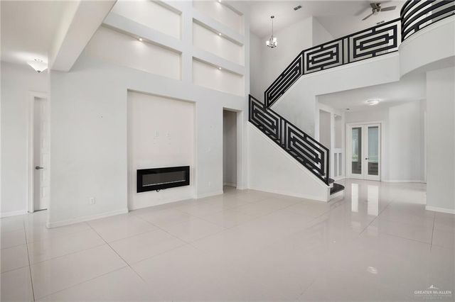 2306 W Holland Avenue, Edinburg, TX 78539