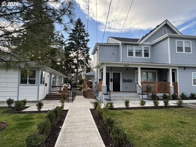 3823 Se 52ND Ave, Portland, OR 97206