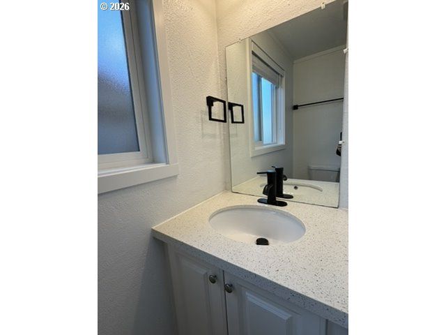 3823 Se 52ND Ave, Portland, OR 97206