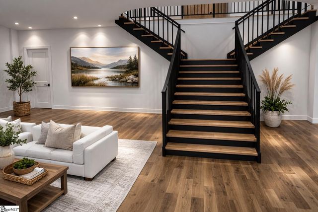 66 The Cliffs Parkway, Landrum, SC 29356