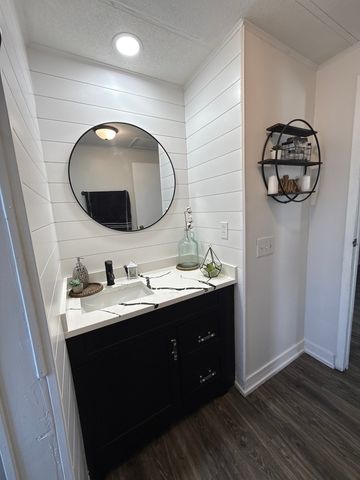 22 Hearthside Drive, Matteson, IL 60443