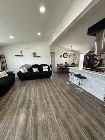 22 Hearthside Drive, Matteson, IL 60443