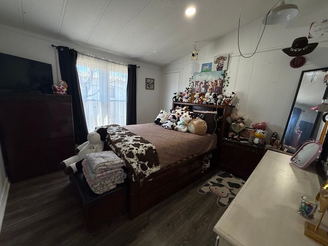 22 Hearthside Drive, Matteson, IL 60443