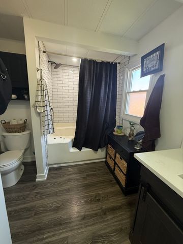 22 Hearthside Drive, Matteson, IL 60443