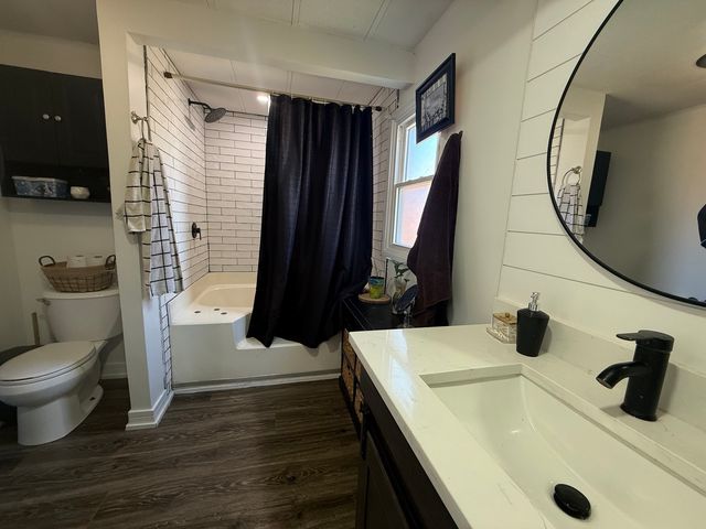 22 Hearthside Drive, Matteson, IL 60443