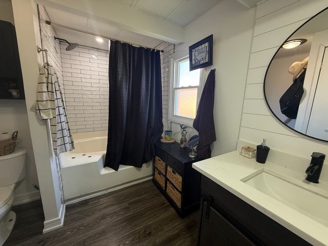 22 Hearthside Drive, Matteson, IL 60443