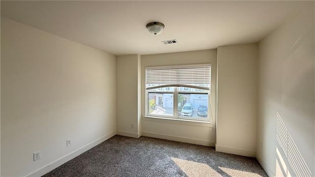 32 S Auburn Landing Place, Auburn, GA 30011