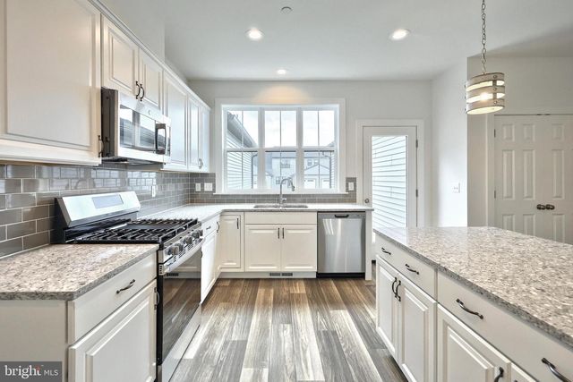 103 MADISON DR, Mechanicsburg, PA 17055