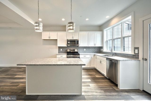 103 MADISON DR, Mechanicsburg, PA 17055