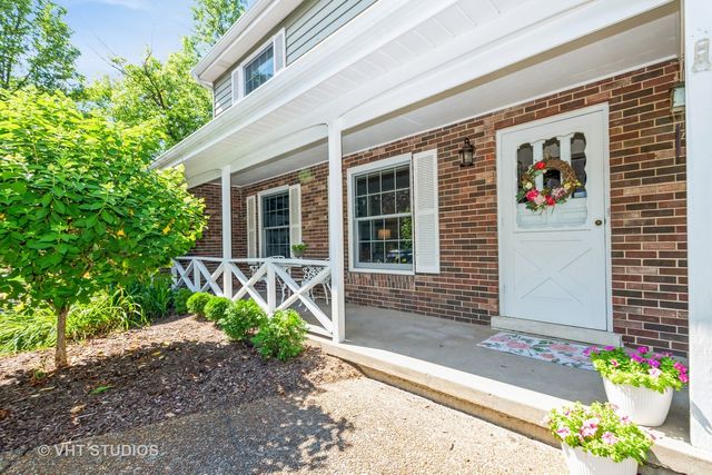 7820 Forestview Drive, Orland Park, IL 60462