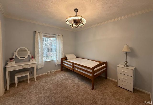 8444 N Red Hill Road, Ellettsville, IN 47429