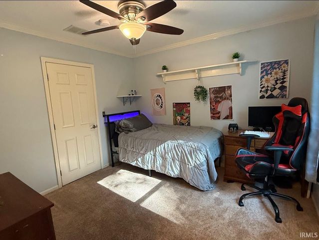 8444 N Red Hill Road, Ellettsville, IN 47429