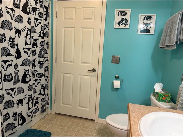 8444 N Red Hill Road, Ellettsville, IN 47429