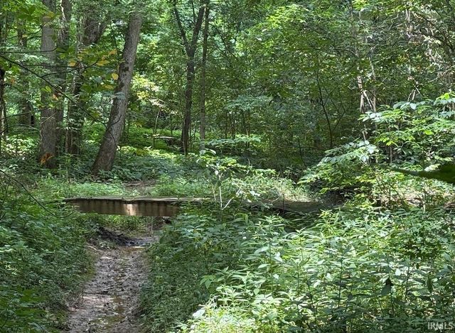 8444 N Red Hill Road, Ellettsville, IN 47429