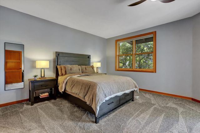 25799 Sweet Rd, Grass Valley, CA 95949