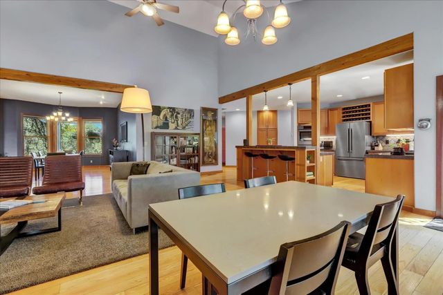 25799 Sweet Rd, Grass Valley, CA 95949