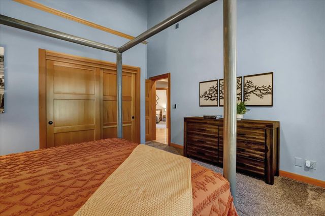 25799 Sweet Rd, Grass Valley, CA 95949