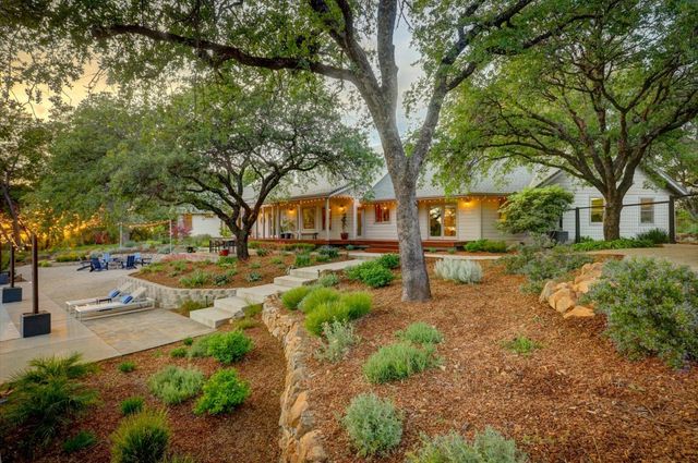 25799 Sweet Rd, Grass Valley, CA 95949