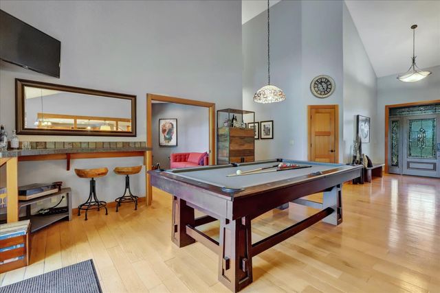 25799 Sweet Rd, Grass Valley, CA 95949