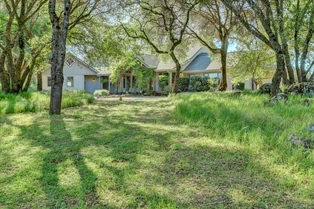 25799 Sweet Rd, Grass Valley, CA 95949